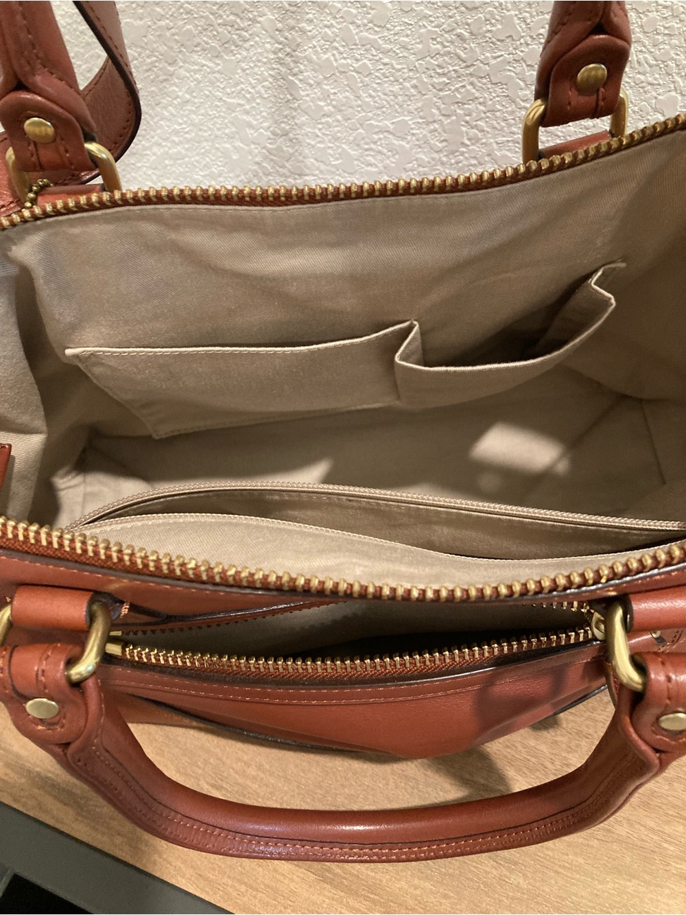 Coach Legacy Candace Medium Carryall 21132 - British Glove-tanned Leather - Picture 6 of 12